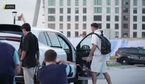 Argentine - Dibu Martinez, la main bandée, et Messi sont arrivés au camp de base
