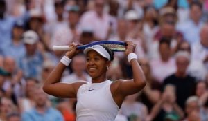 Wimbledon : Naomi Osaka s'offre la numéro un mondiale Aryna Sabalenka en deux sets