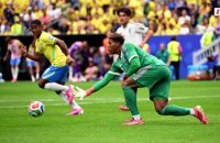 Mercato : accord Parme-PSG pour Zion Suzuki - Foot - Transferts