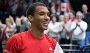 Coupe Davis : Auger-Aliassime renverse Rinderknech et élimine l'équipe de France !