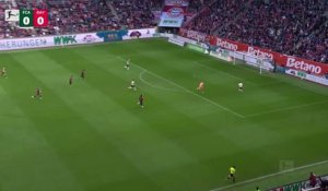 Bundesliga - Une bourde de Neuer qui fait entrer Augsbourg dans l’histoire