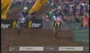 Moto Cross MX2 Grosse bataille Tyla Rattray Antonio Cairoli