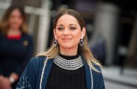 Marion Cotillard : son look dissident sur le tapis rouge cannois