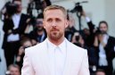 Ryan Gosling choisi pour jouer Ken aux côtés de Margot Robbie dans Barbie