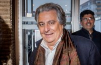 Christian Clavier promet des "seins nus" dans son prochain film