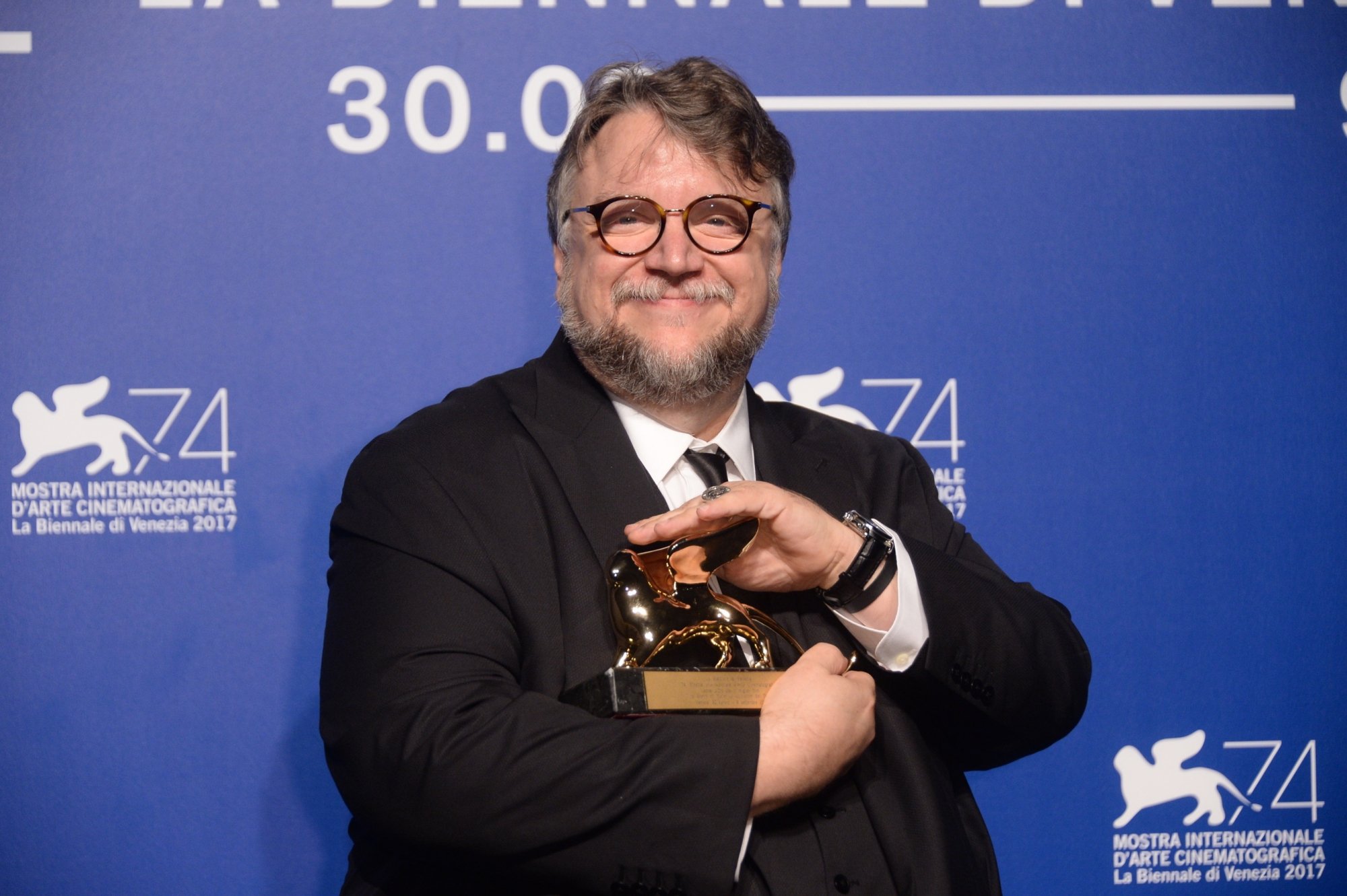 Guillermo del Toro au photocall des lauréats du 74e Festival International du Film de Venise, le 9 septembre 2017.