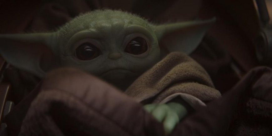 Bébé Yoda dans 