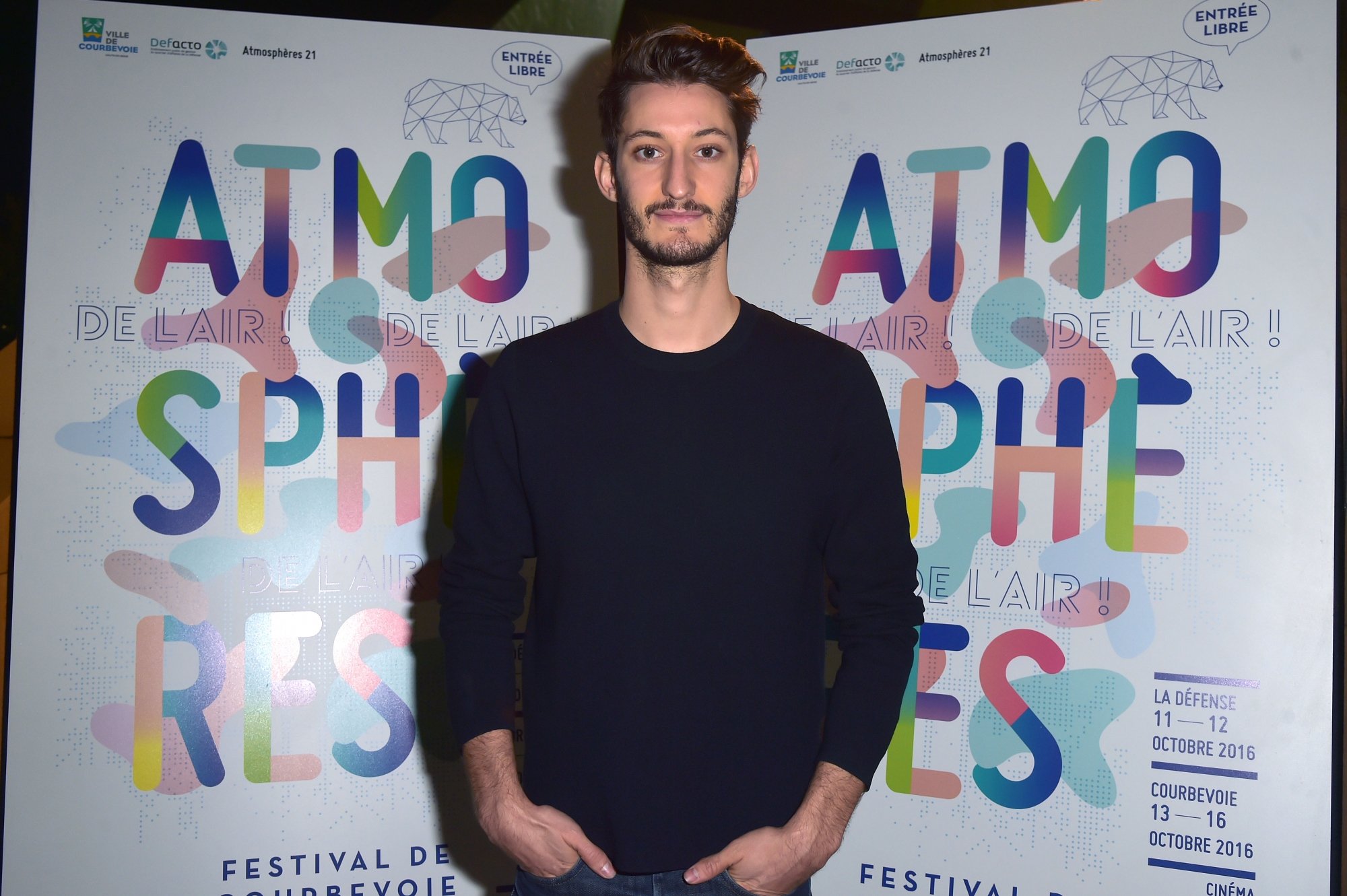 Pierre Niney à l'ouverture du Festival Atmosphères de Courbevoie le 13 octobre 2016. 