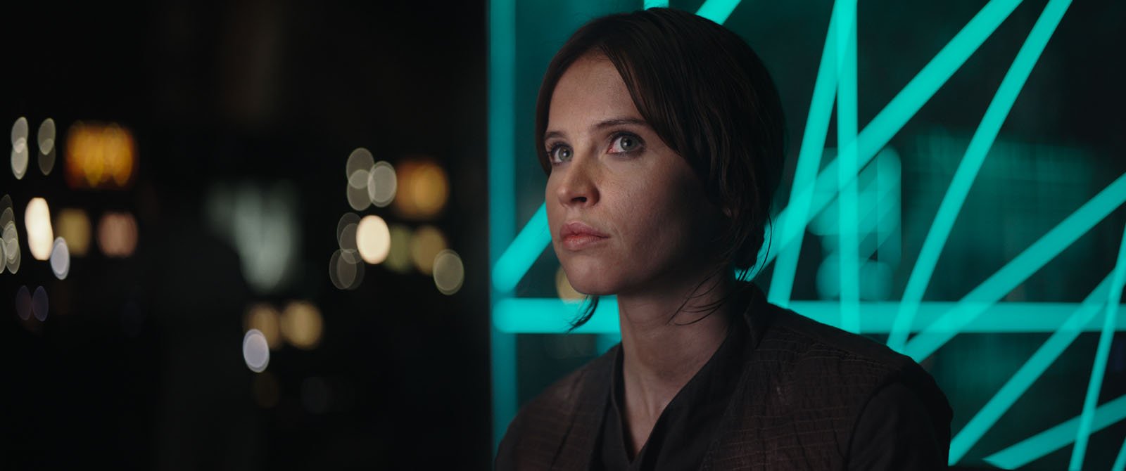 Felicity Jones, la jeune héroïne de Rogue One : A Star Wars Story de Gareth Edwards