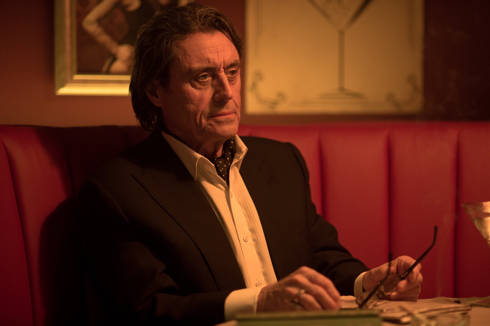 Ian McShane dans le premier film John Wick sorti en 2014