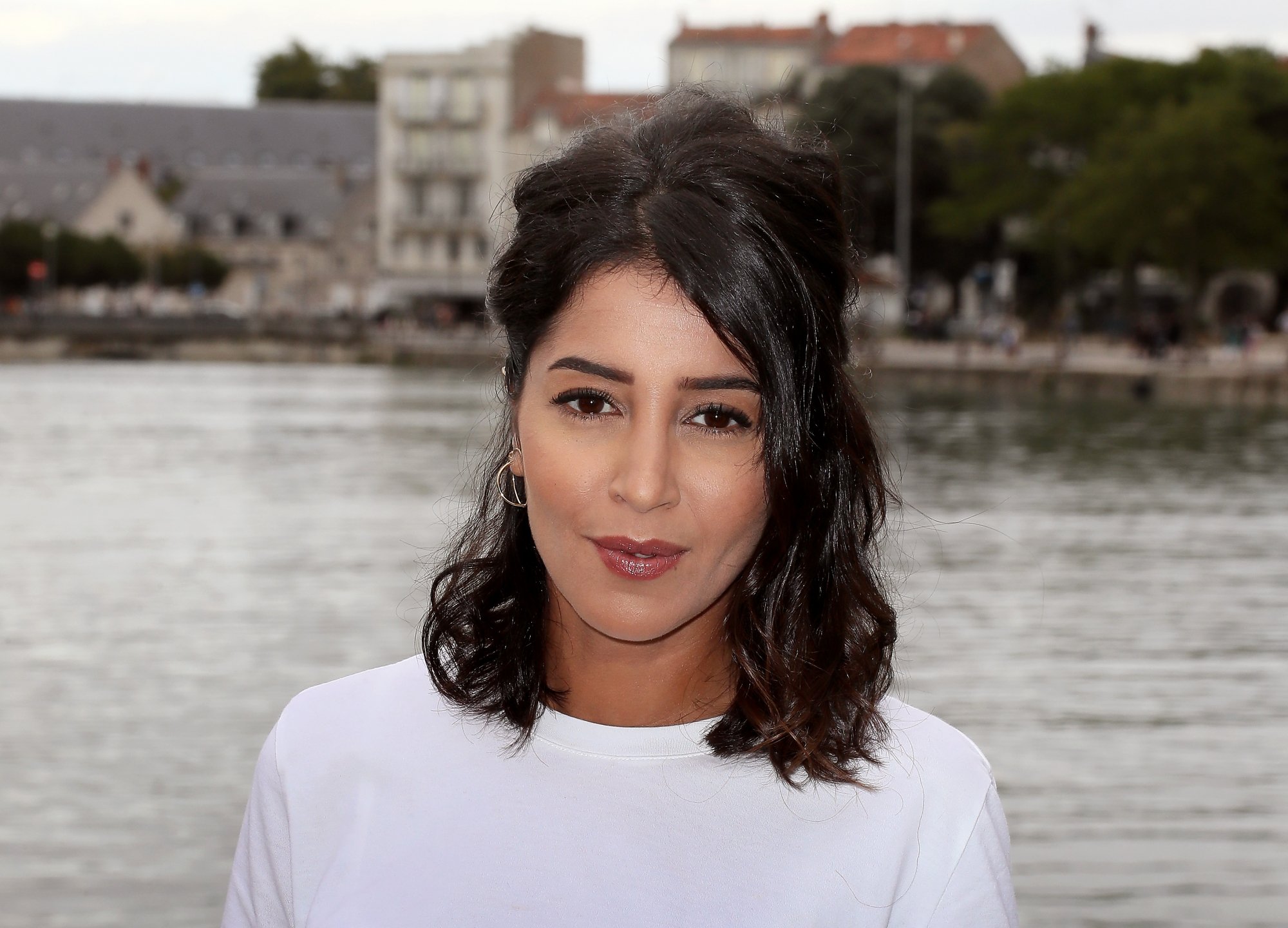 Leïla Bekhti lors du 18e Festival de la Fiction TV de La Rochelle, le 17 septembre 2016.