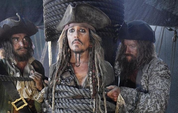 Johnny Depp retrouve son costume de Jack Sparrow pour 