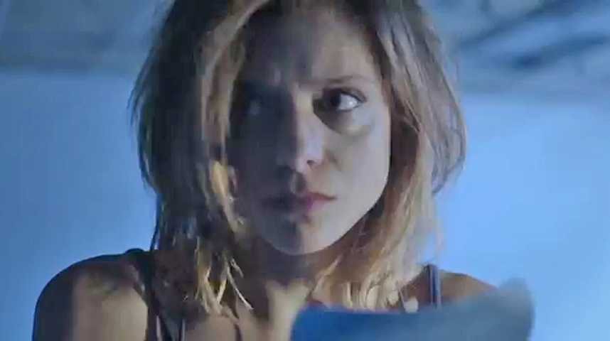 Falling Water - Bande annonce 3 - VF