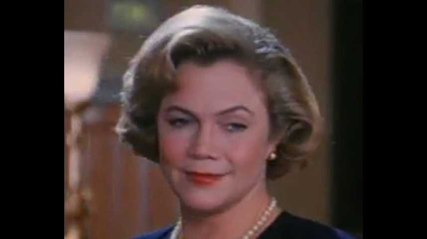 Serial Mom - Bande annonce 1 - VO - (1994)