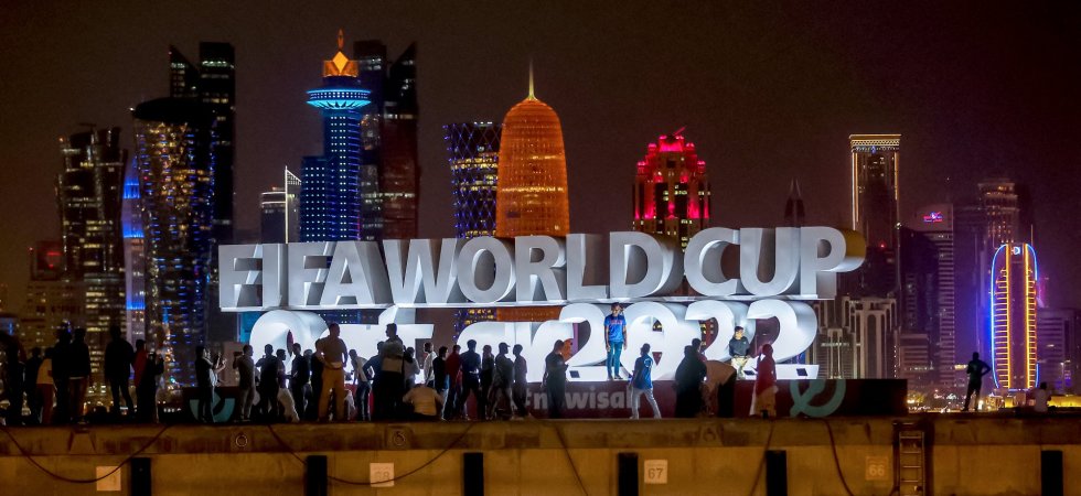 Coupe du monde au Qatar : après les refus de Rod Stewart et Dua Lipa, une immense star accepte enfin !
