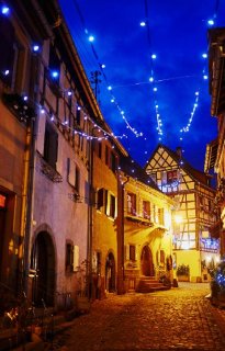 Zoom sur le village d'Eguisheim pour des étoiles plein les yeux