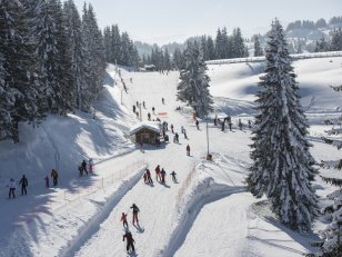 10 stations de ski idéales pour les débutants