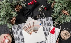 Don d'argent pour Noël : quelle est la limite pour ne pas payer d'impôts ?