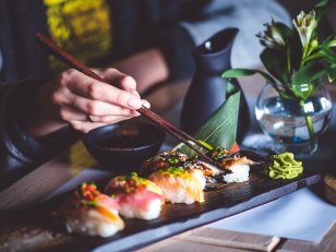 Fans de sushis ? 10 choses à savoir sur cette spécialité japonaise