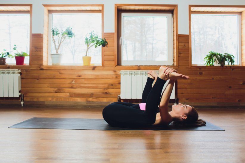 10 Positions De Yoga Faciles A Realiser Et Efficaces Pour Garder La Sante