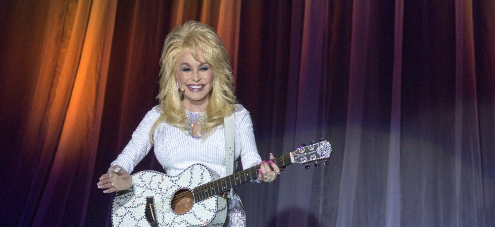 L'étonnante routine beauté de Dolly Parton