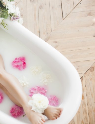 10 produits pour un bain vraiment relaxant
