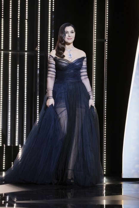 Monica Bellucci, maîtresse de cérémonie glamour à Cannes