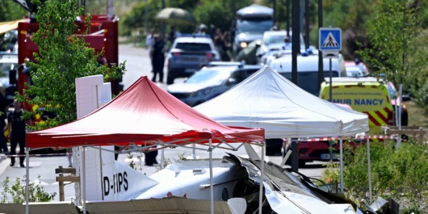 Près de Nancy, onze morts dans le crash d'un avion lors d'un baptême de  parachutisme : Actualités - Orange