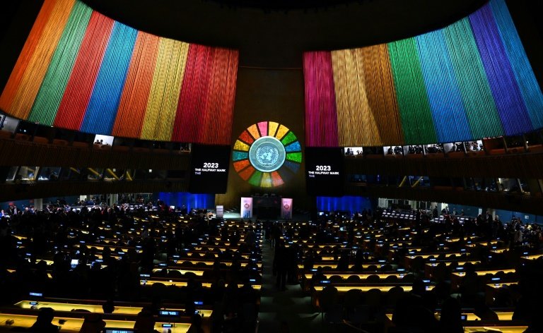 Des délégués au siège de l'ONU, à New York, le 18 septembre 2023