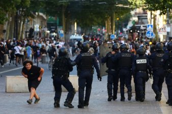 Carte de France recensant les principaux lieux d'incidents ou d'affrontements avec la police depuis la mort de Nahel, 17 ans, tué par un policier à Nanterre le 27 juin