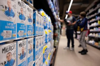 L'arrêté imposant aux supermarchés de mieux signaler les produits concernés par des pratiques de 