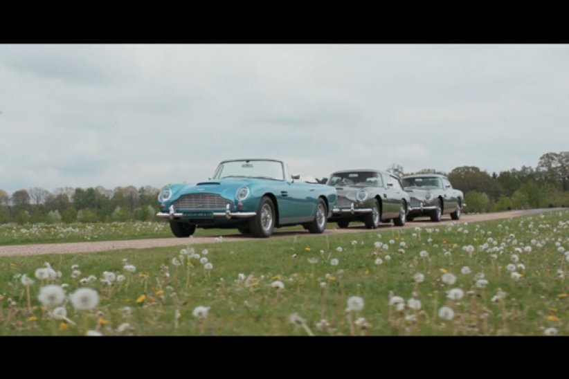 A vendre : collection de trois Aston Martin DB5 Vantage