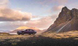Une Bentley Flying Spur Hybrid traverse l'Islande avec un plein de biocarburant