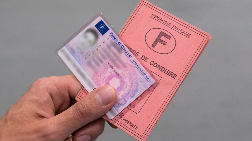 En France, le permis de conduire a 100 ans !