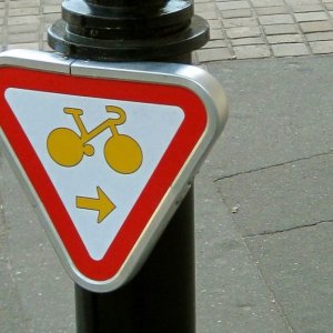 Marseille accueille de nouveaux panneaux... destinés aux vélos !