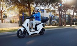 Moto ou scooter : Bonus écologiques, mode d'emploi