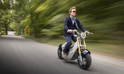 Stilride SUS1 : le scooter suédois façon Origami