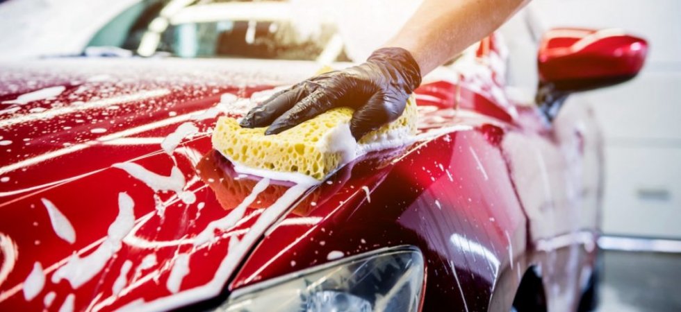 Conseils : Nettoyer sa voiture pour être en sécurité et éviter la sanction !