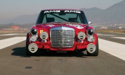 RM Sotheby's : Mercedes-Benz 300 SEL Red Pig Replica