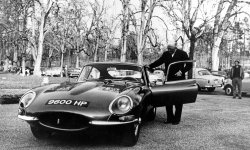 Jaguar : une collection spéciale pour les 60 ans de la Type E