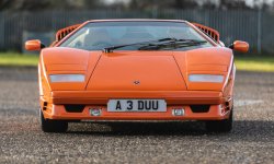 Silverstone Auctions : Lamborghini Countach 25th Anniversary 1990