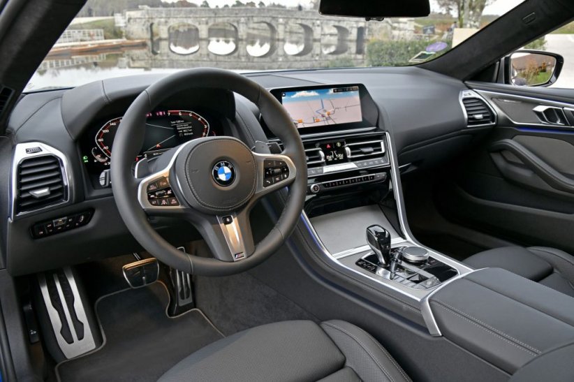 BMW M850i xDrive Coupé
