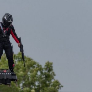Insolite : Zapata va survoler la Manche... pour la 2e fois ! 