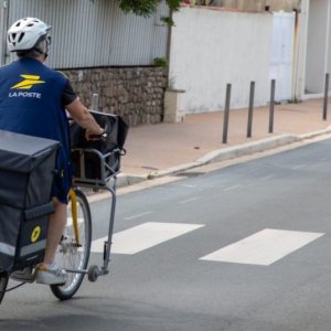 Les vélos électriques de La Poste en vente 