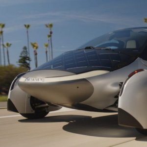 Aptera : la voiture solaire en phase de test 