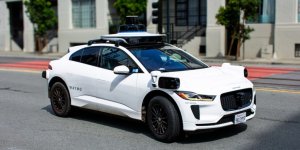 Et si vous deveniez... conducteur de voitures radars ? 