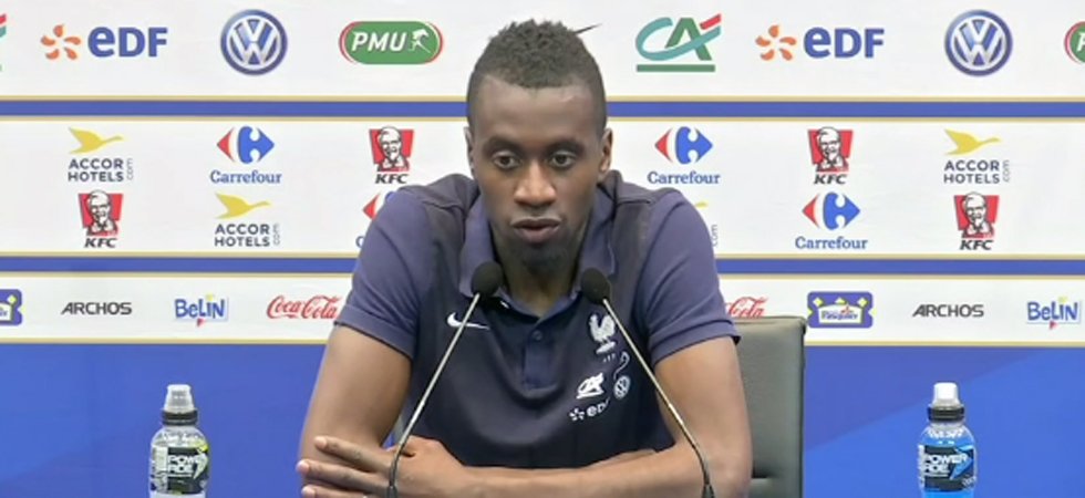 Equipe de France - Matuidi incite le Stade de France à chanter l'hymne anglais