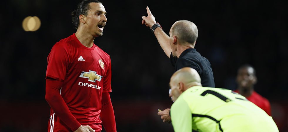 Le geste obscène de Zlatan Ibrahimovic lors du derby mancunien