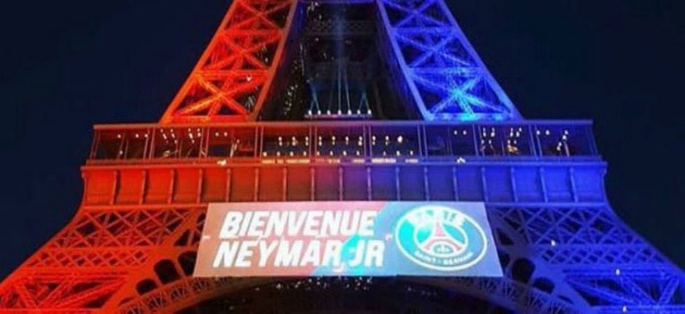 PSG : La Tour Eiffel salue aussi Neymar !