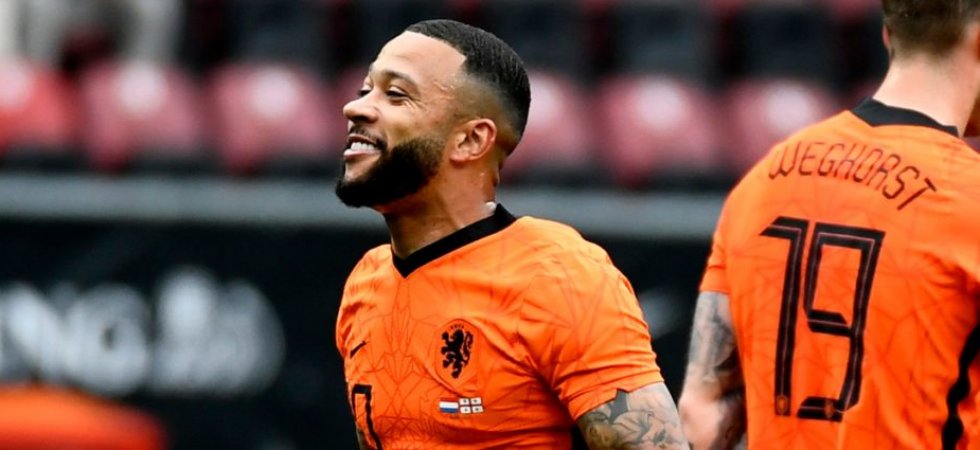 FC Barcelone : Depay s'annonce